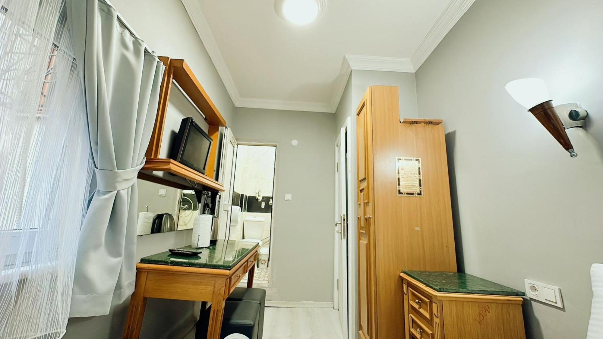 Taksim Centre Hotel Истанбул Екстериор снимка