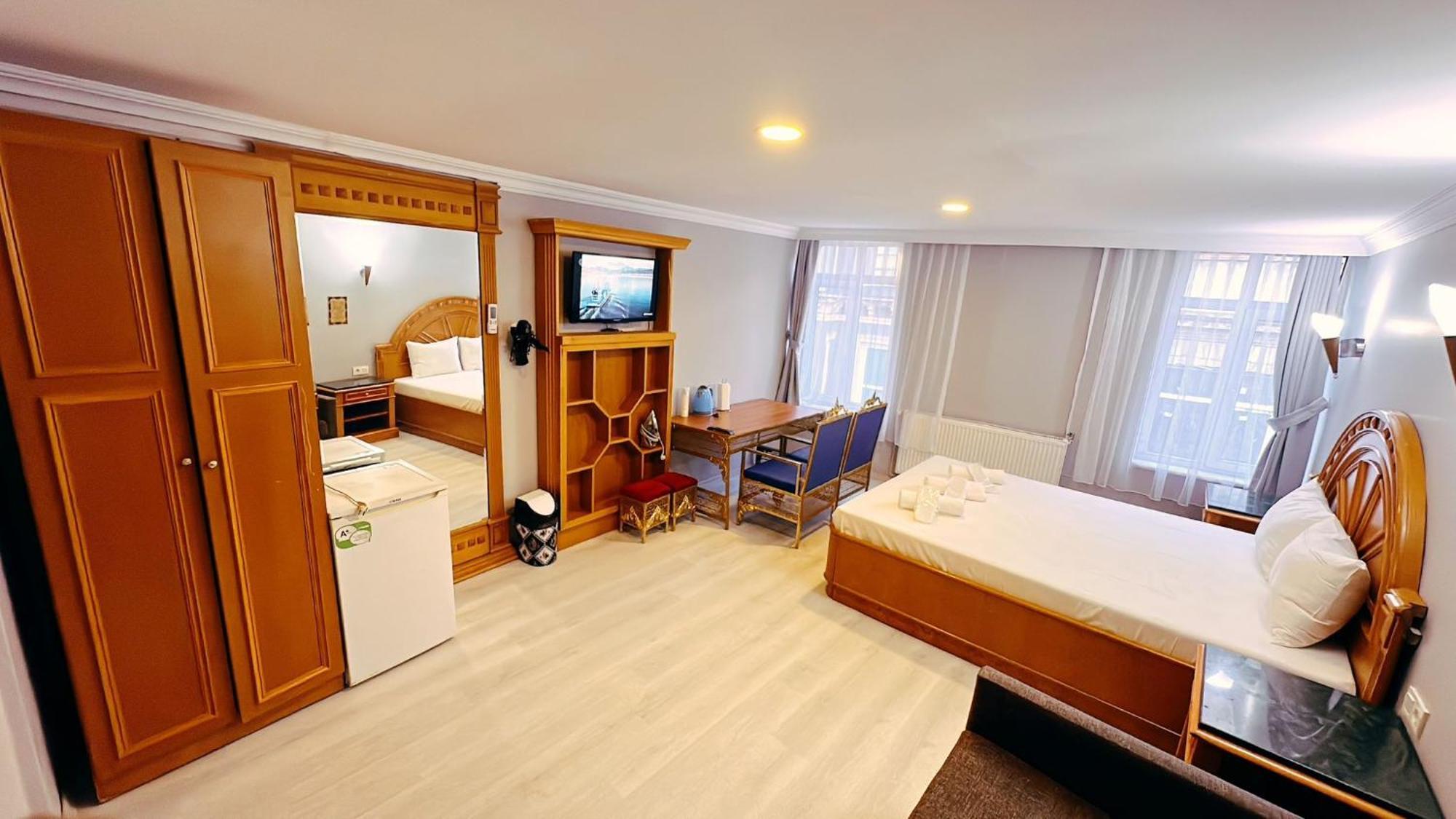 Taksim Centre Hotel Истанбул Екстериор снимка