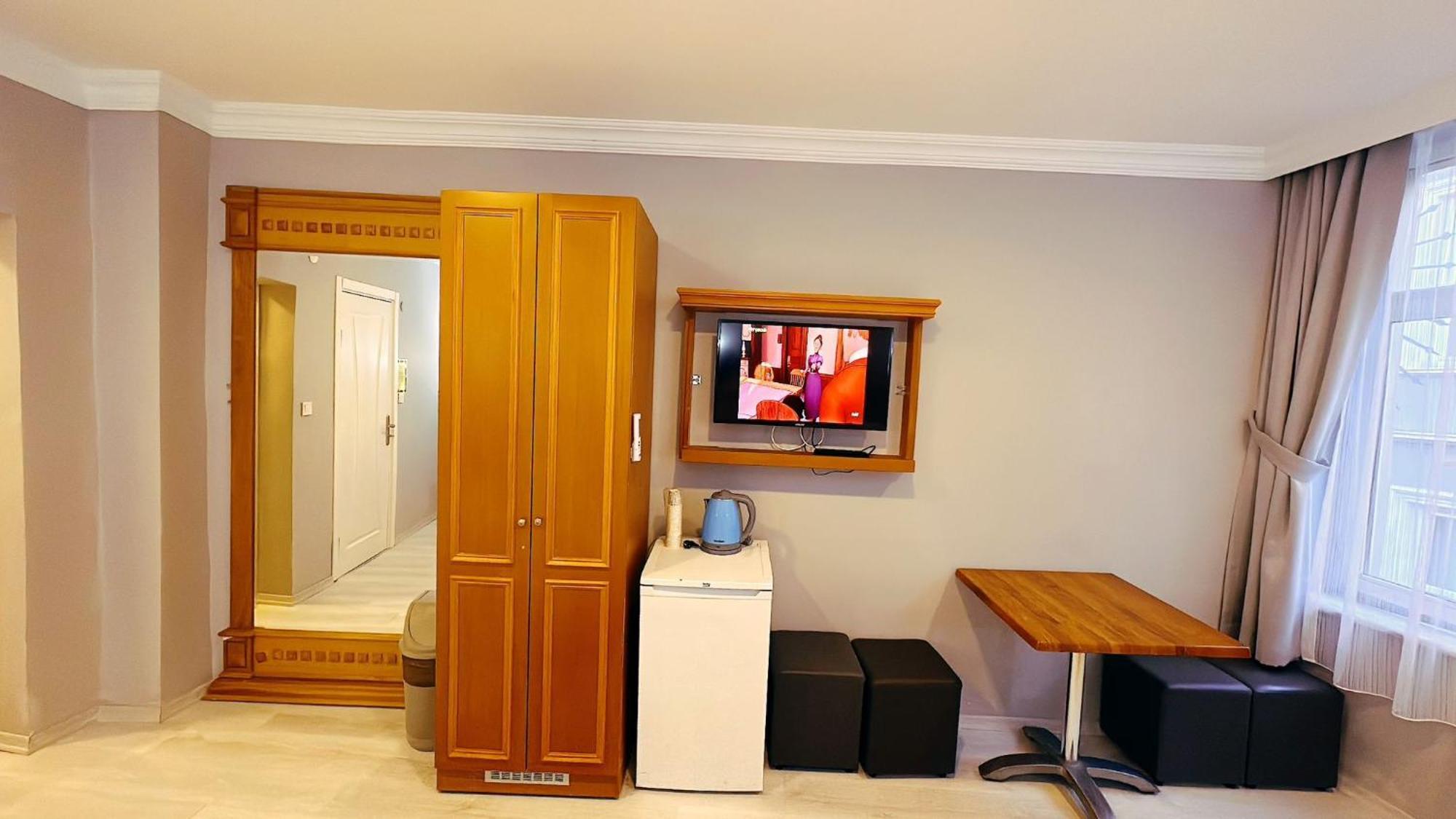 Taksim Centre Hotel Истанбул Екстериор снимка