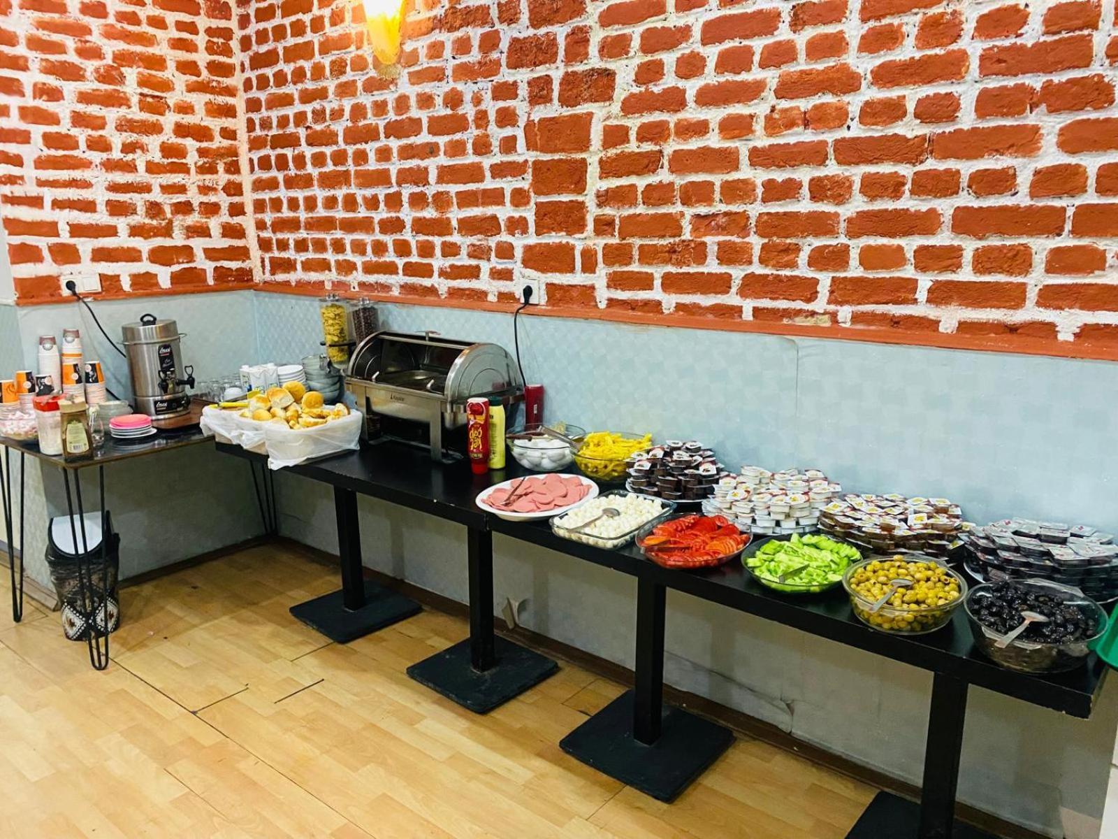 Taksim Centre Hotel Истанбул Екстериор снимка