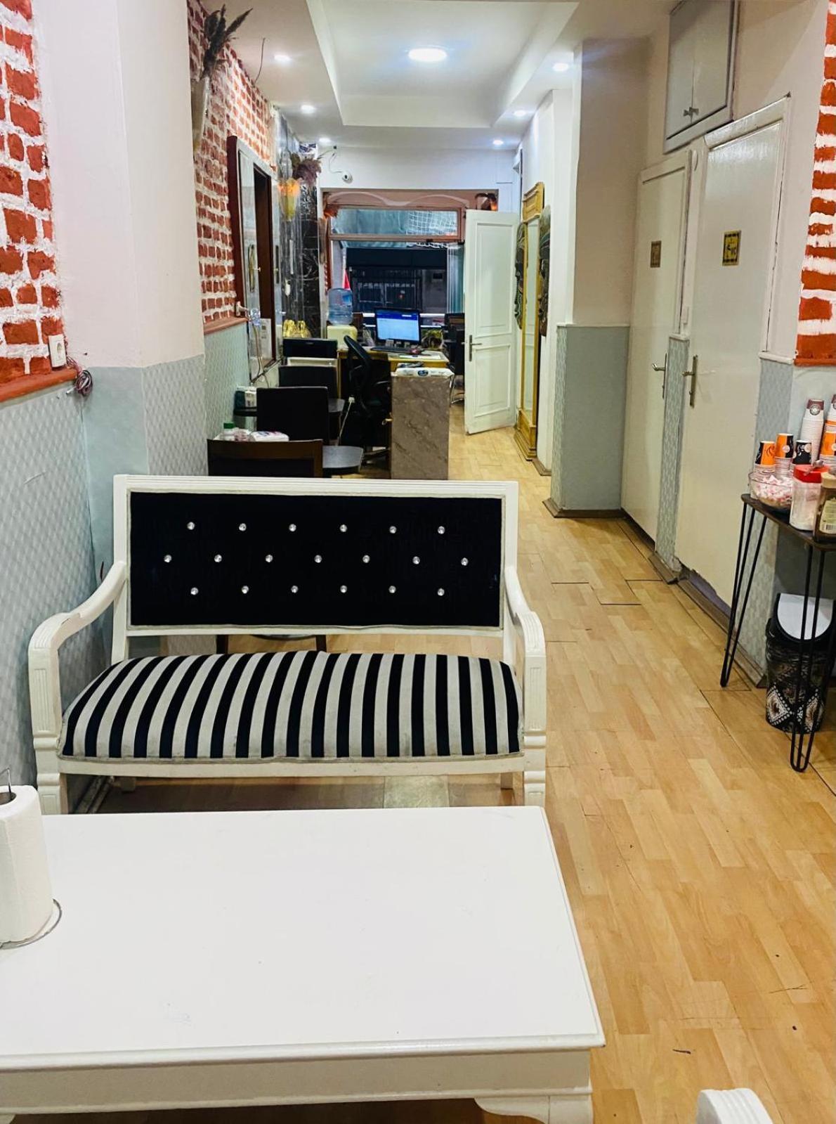 Taksim Centre Hotel Истанбул Екстериор снимка