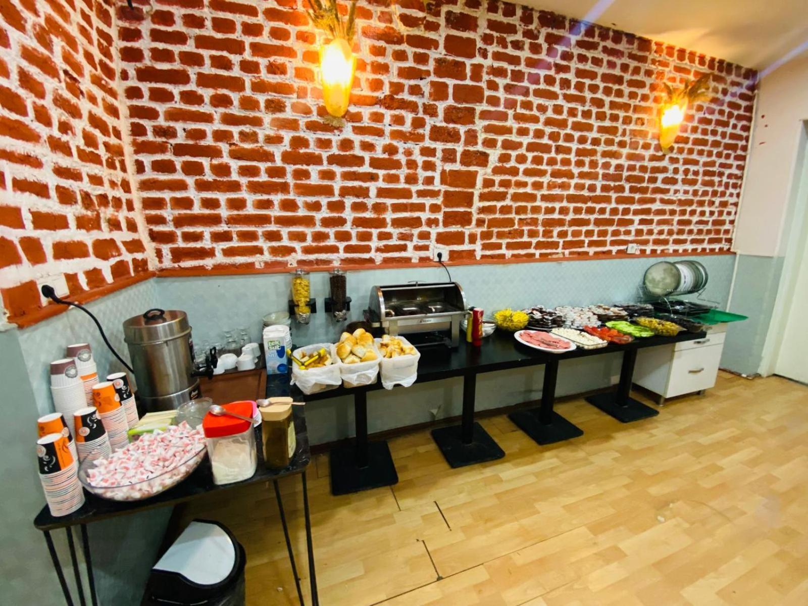 Taksim Centre Hotel Истанбул Екстериор снимка
